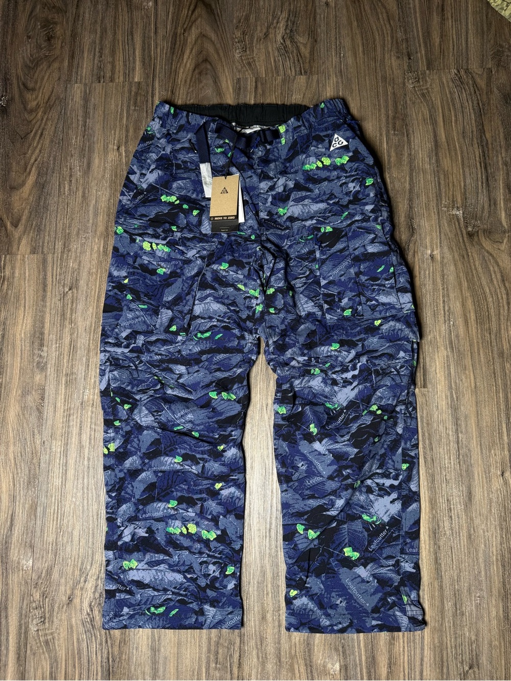 Nike ACG Navy Blue Camo Pants with Neon Green Accents convertible shorts/pants